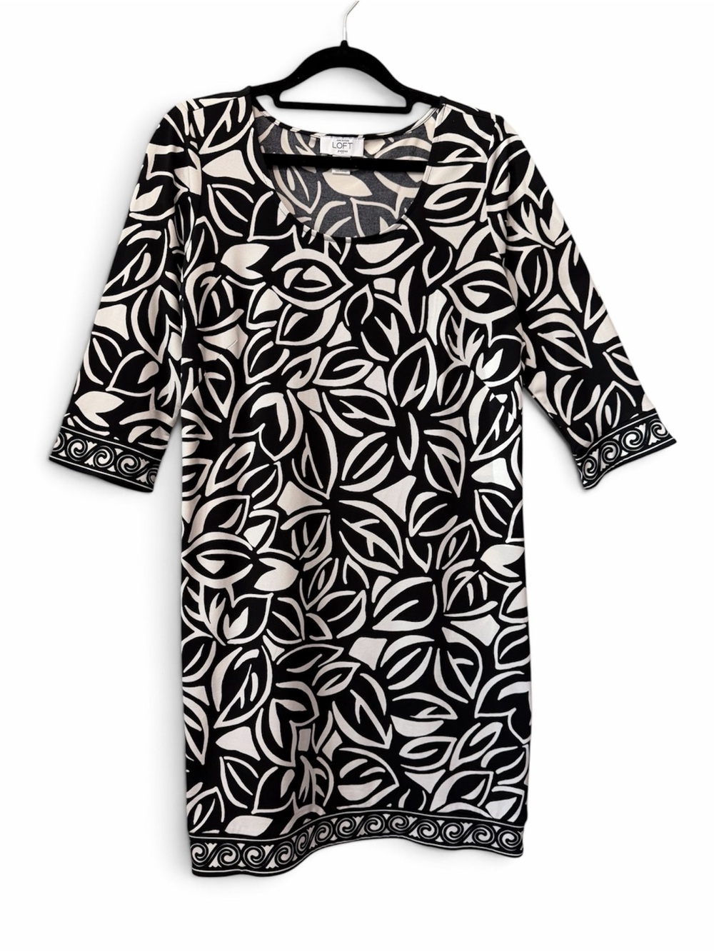 Ann Taylor LOFT Leaf Print Mini Dress in Black and White Size S Petite